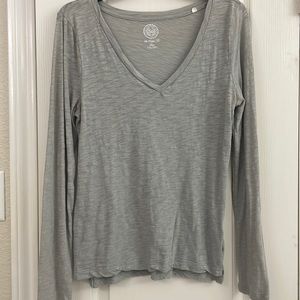 Grey long sleeve V neck